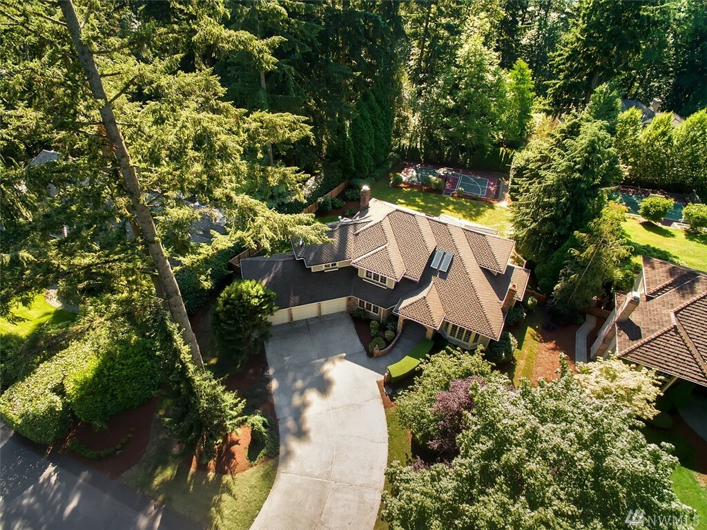 Property Photo: 13405 157th Ave NE WA 98052