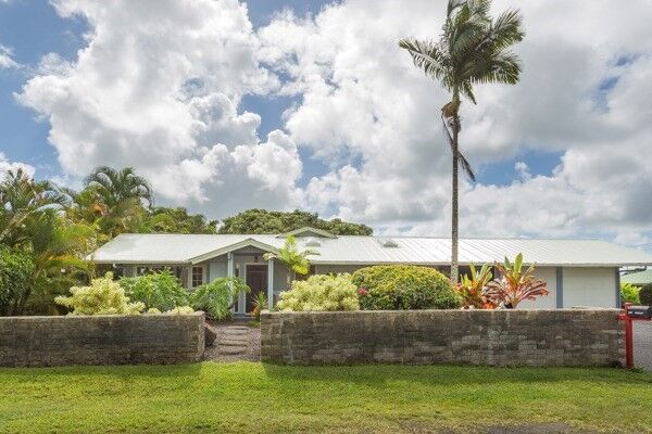 Property Photo:  129 Likeke St  HI 96720 