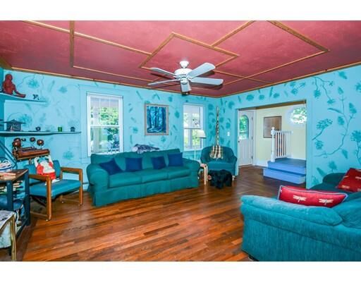 Property Photo:  232 Baldwin St  MA 01851 