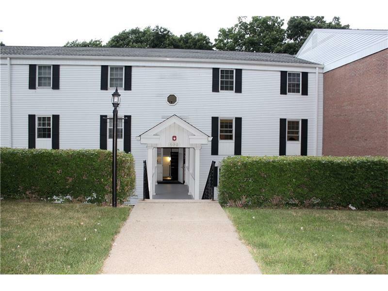 Property Photo: 602 Camelot Dr PA 15237