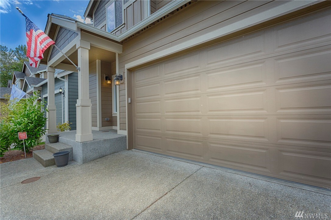 Property Photo: 7610 163rd St Ct E WA 98375