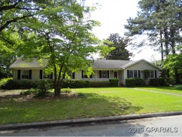 Property Photo:  3002 Sherwood Drive  NC 27858 