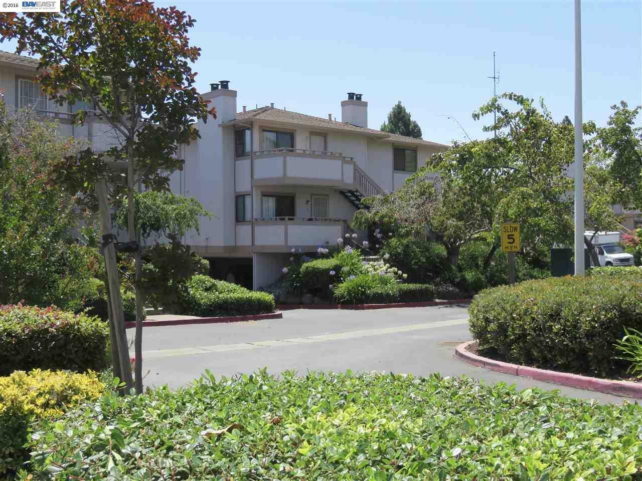 Property Photo: 25145 Copa Del Oro Dr #102 CA 94545