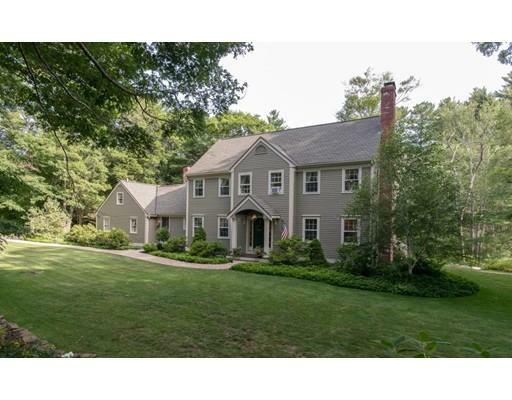 Property Photo: 7 Loading Place Rd MA 01944
