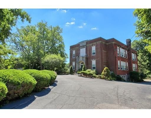 Property Photo:  15 Green Street 4  MA 01938 