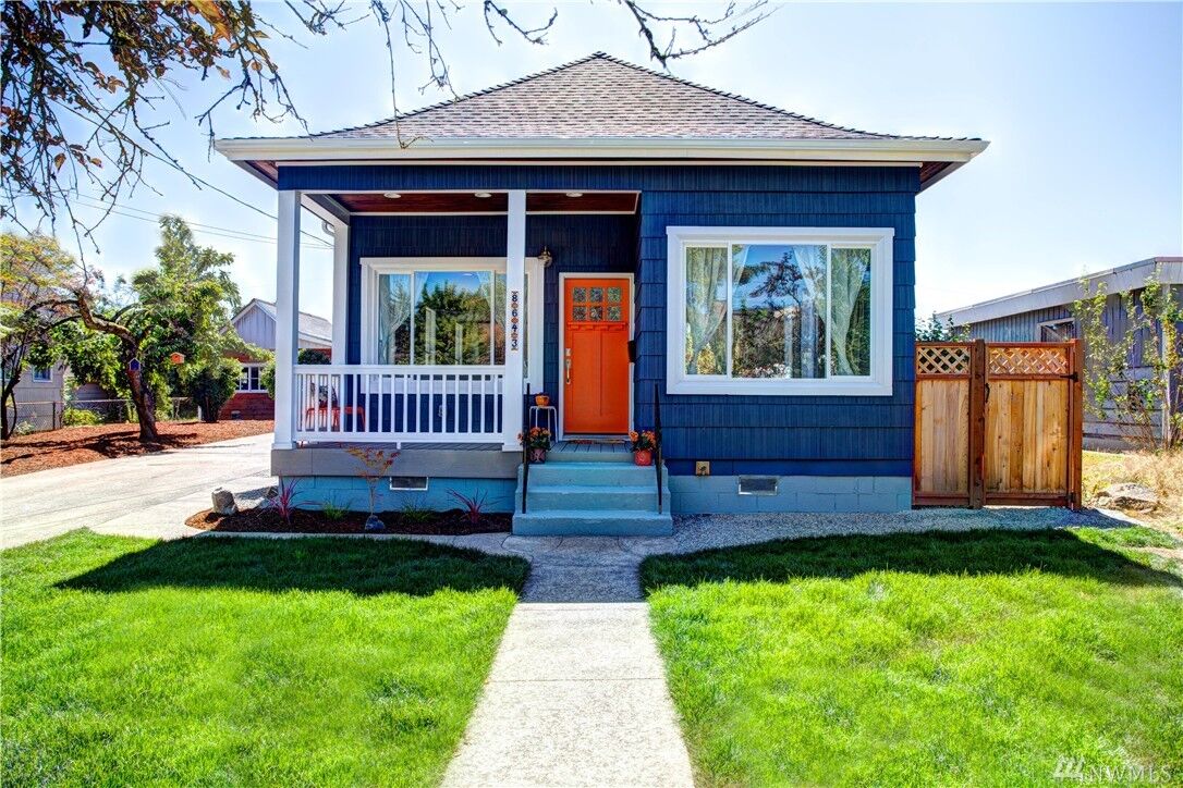 Property Photo: 8643 Wabash Ave S WA 98118