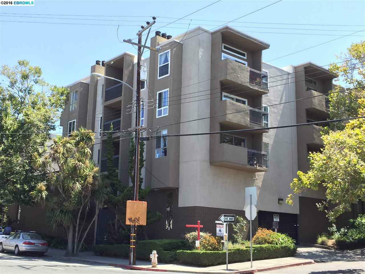 Property Photo:  150 Pearl St 308  CA 94611 