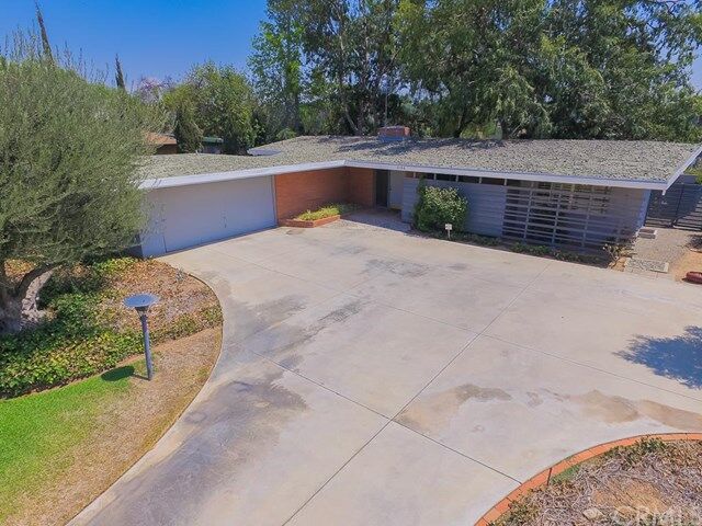 Property Photo:  2154 Prince Albert Drive  CA 92507 