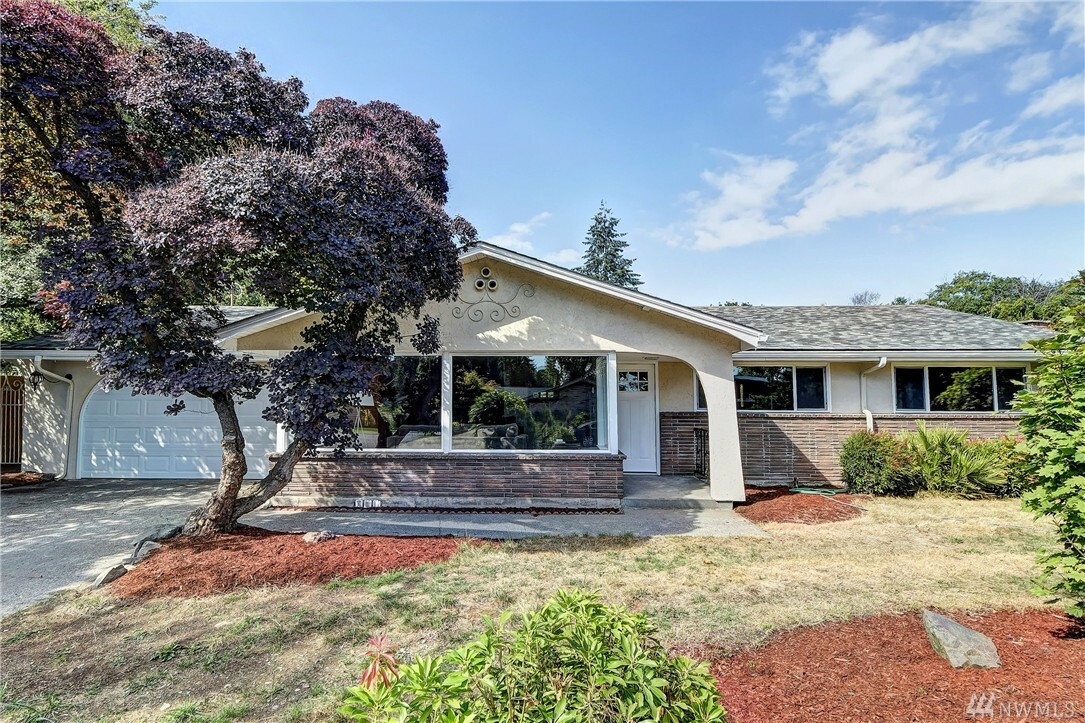 Property Photo:  7105 230th St SW  WA 98043 