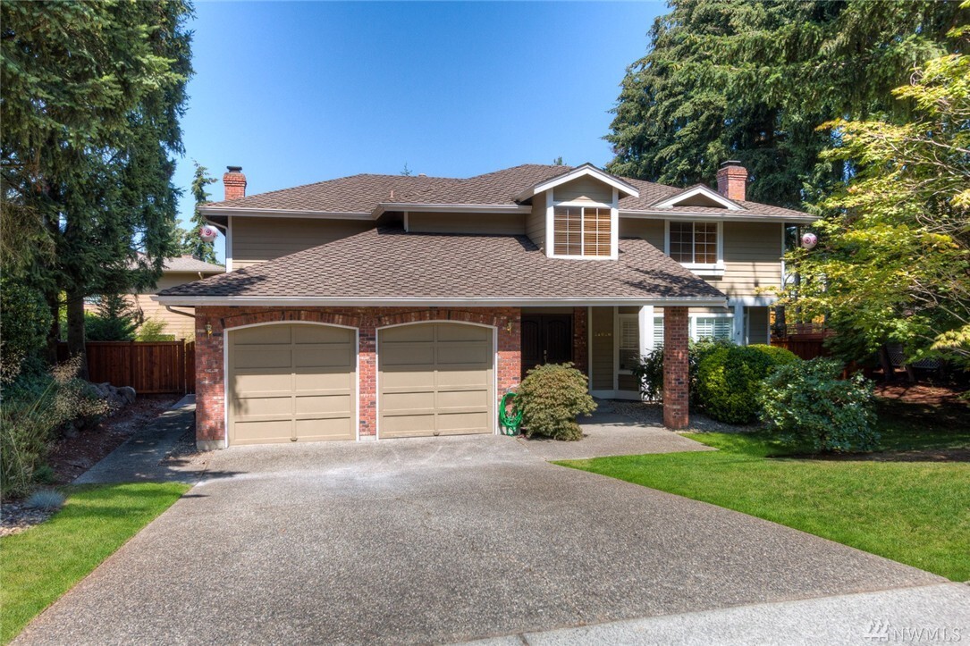 Property Photo:  11616 NE 67th St  WA 98033 
