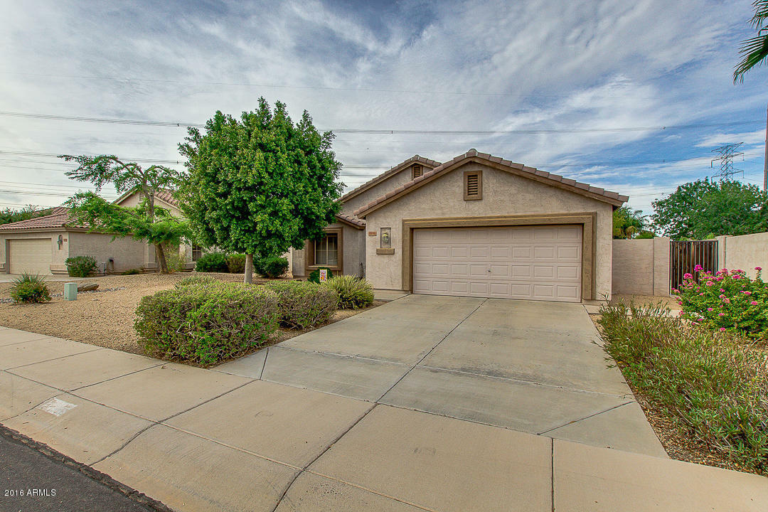 Property Photo:  1132 W Vaughn Avenue  AZ 85233 
