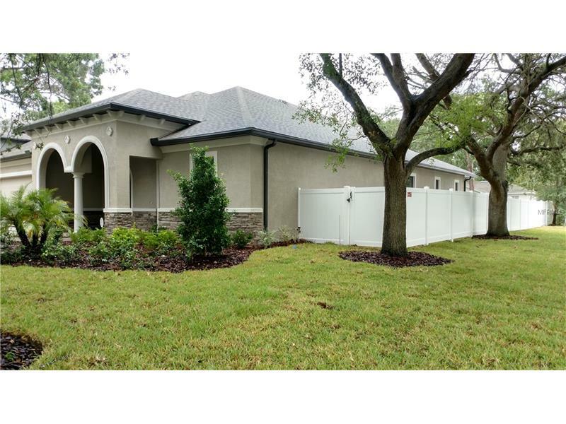 Property Photo: 4016 W Mullen Avenue FL 33609