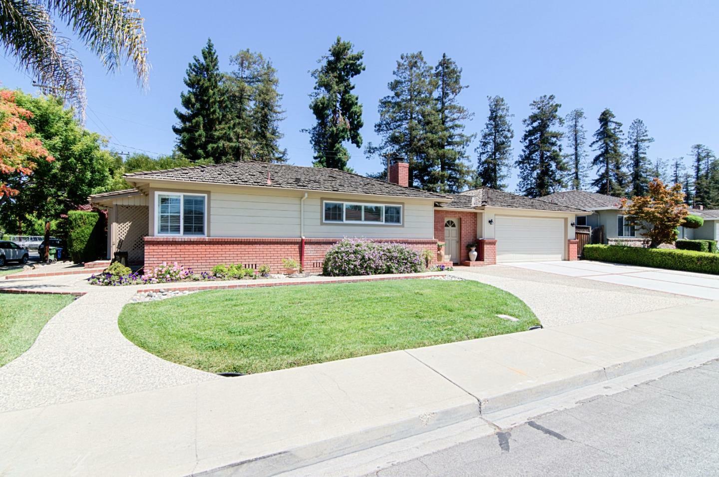 Property Photo:  1944 Benton Street  CA 95050 