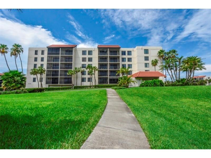 Property Photo:  1945 Gulf Of Mexico Drive M2-102  FL 34228 