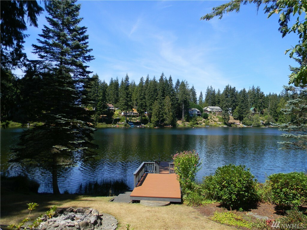 Property Photo:  481 E Trails End Dr  WA 98528 