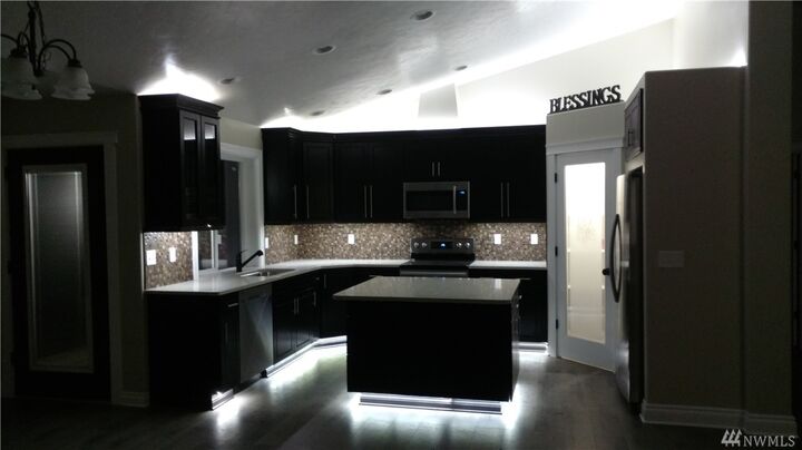 Property Photo:  12005 Bald Hill Rd SE  WA 98597 