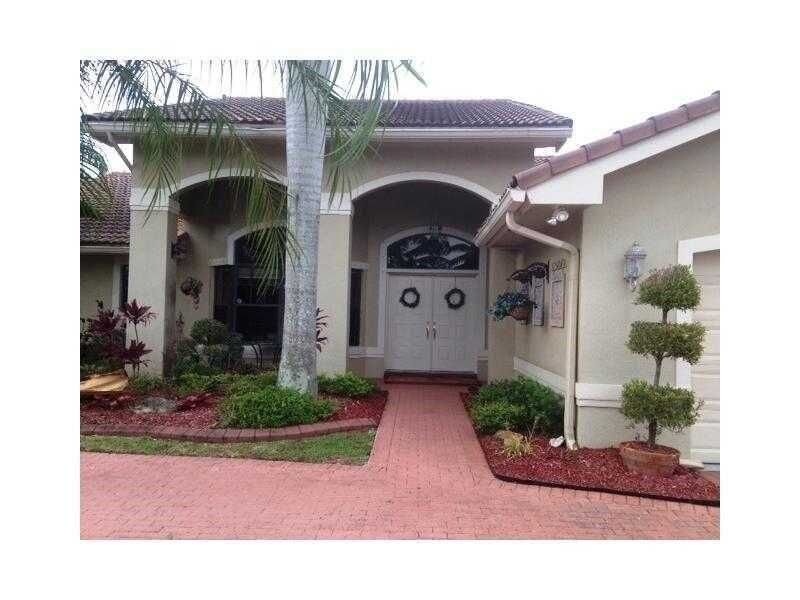 Property Photo: