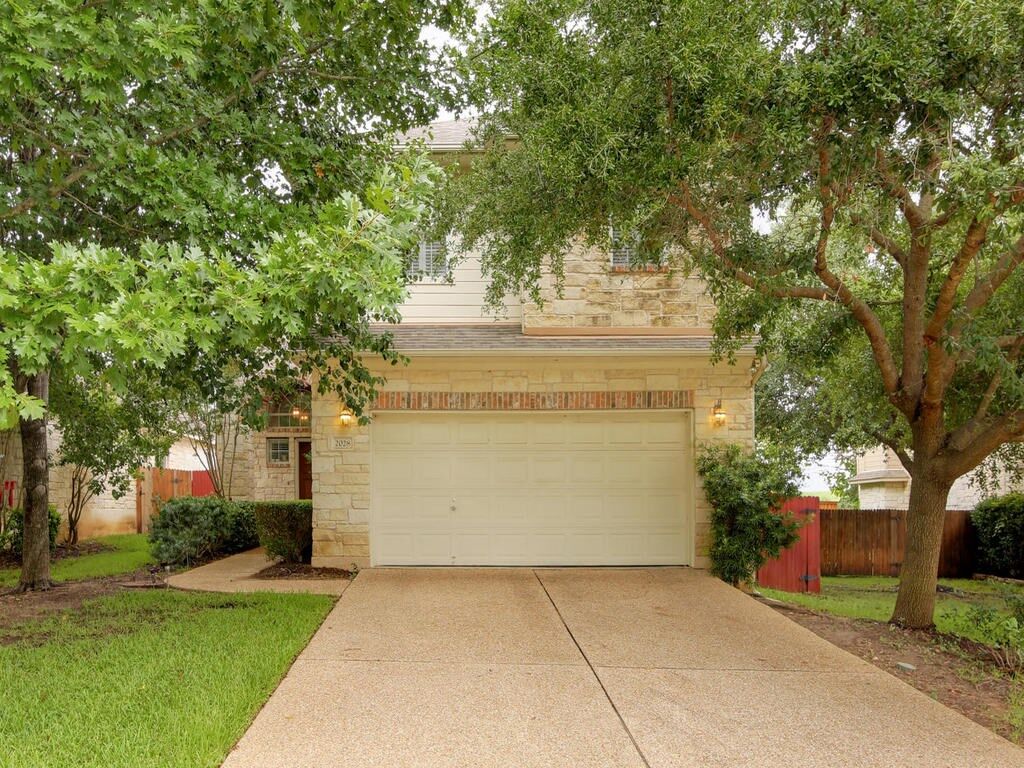 Property Photo:  2028 Kimbrook Drive  TX 78681 