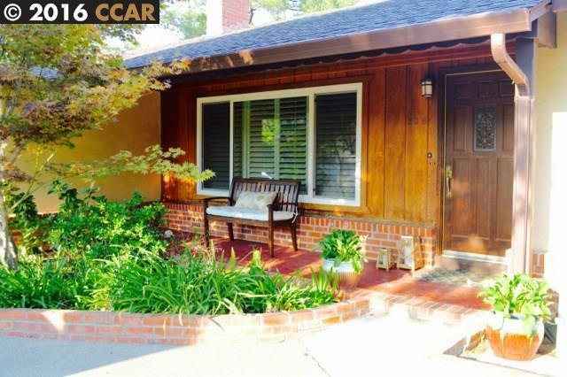 Property Photo: 236 Valley Dr CA 94523