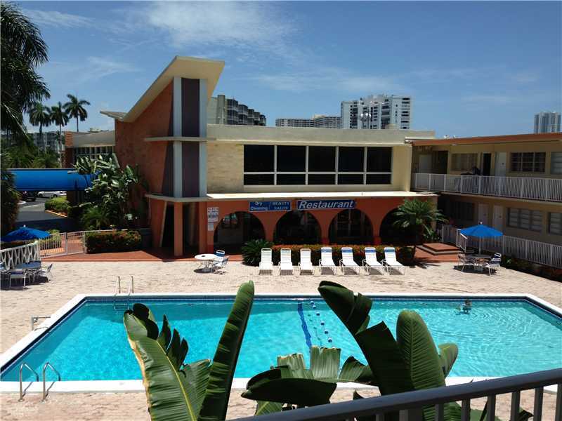 Property Photo: 26 Diplomat Pw 2350 FL 33009