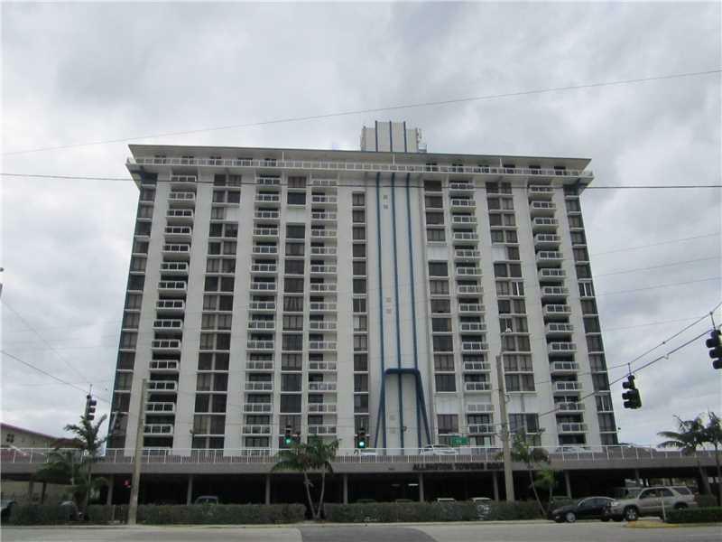 Property Photo: 1600 S Ocean Dr 16I FL 33019