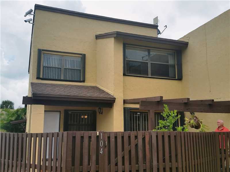 Property Photo:  9950 NW 9 St Circle 104  FL 33172 