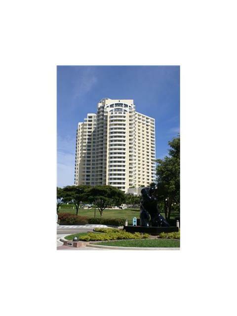 Property Photo: 888 Brickell Key Dr 609 FL 33131