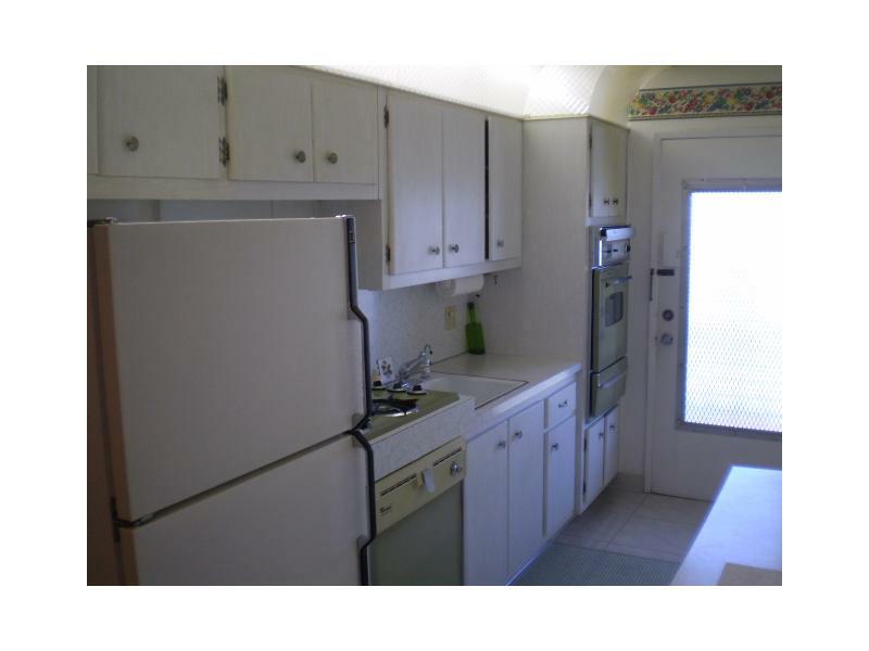 Property Photo:  20327 NE 2 Av 19  FL 33179 