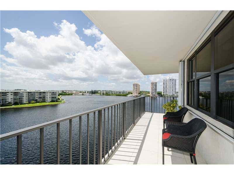 Property Photo: 18151 NE 31 Ct 717 FL 33160