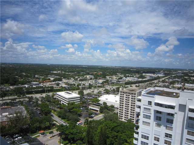 Property Photo: 2750 NE 183 St 2709 FL 33160