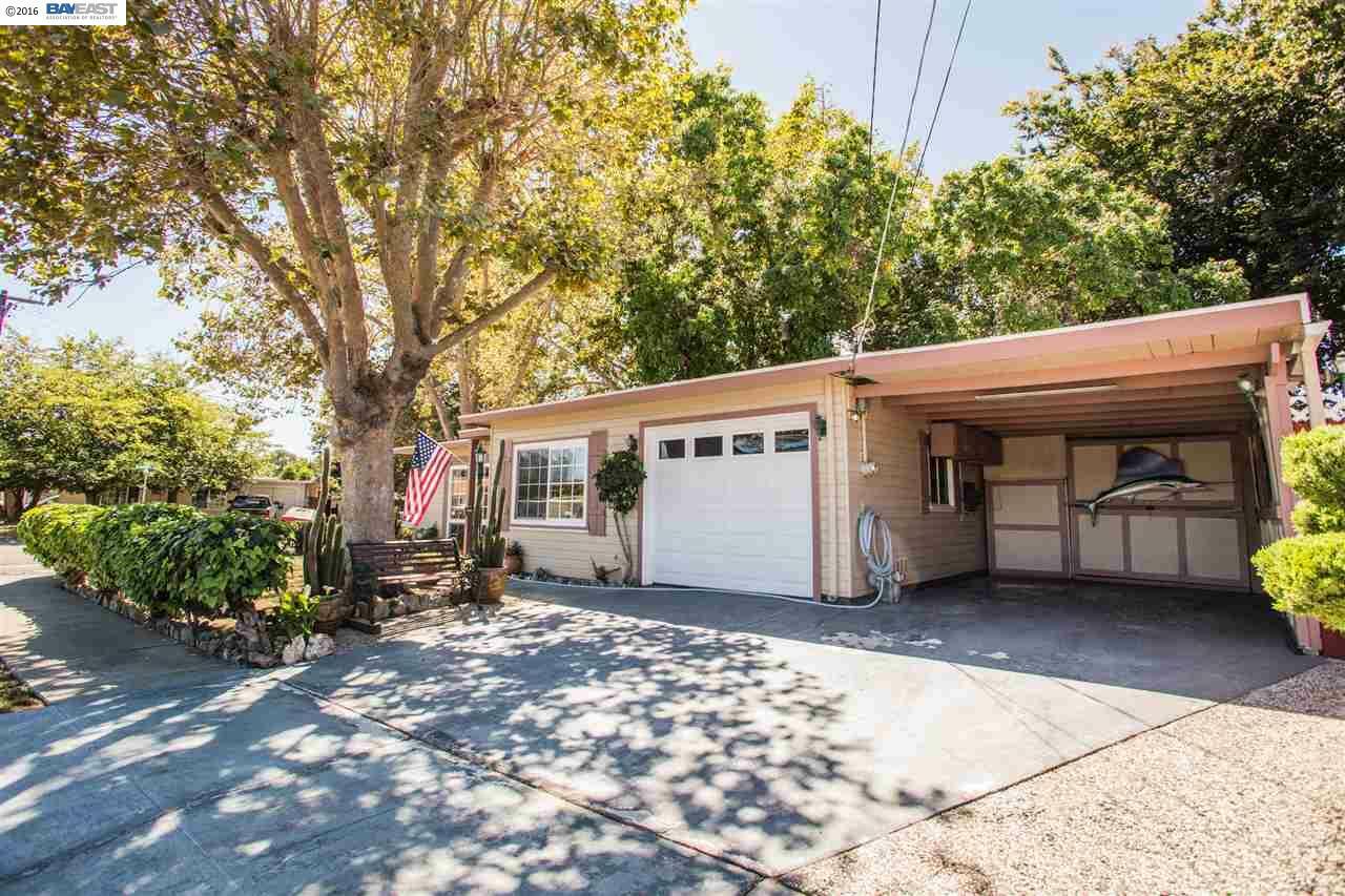 Property Photo: 23467 Jorgensen Ln CA 94541