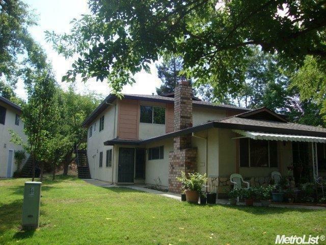 Property Photo:  5050 Rhode Island Drive 2  CA 95841 