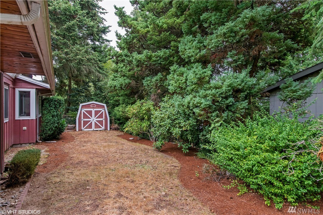 Property Photo:  11641 16th Ave S  WA 98168 