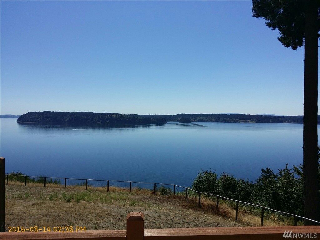 Property Photo: 1127 7th Ct WA 98333