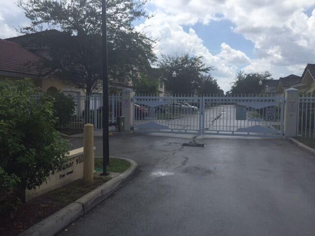 Property Photo:  1205 NW 27 Avenue 1205  FL 33069 