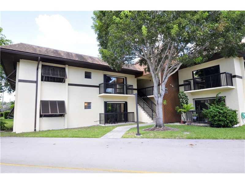 Property Photo: 7915 SW 86th St 721 FL 33143