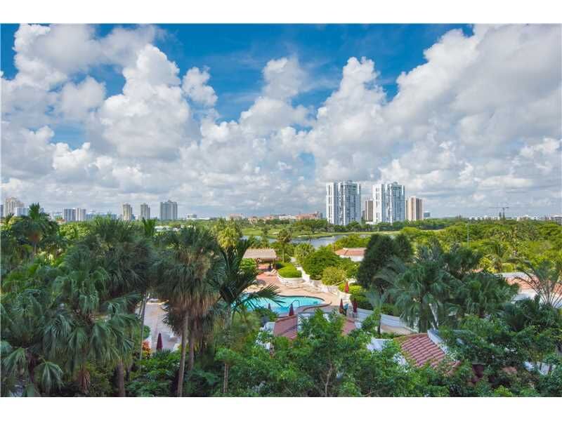 Property Photo: 20281 E Country Club Dr 505 FL 33180