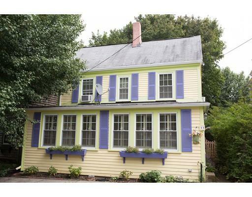 Property Photo: 11 Bromfield St MA 01950