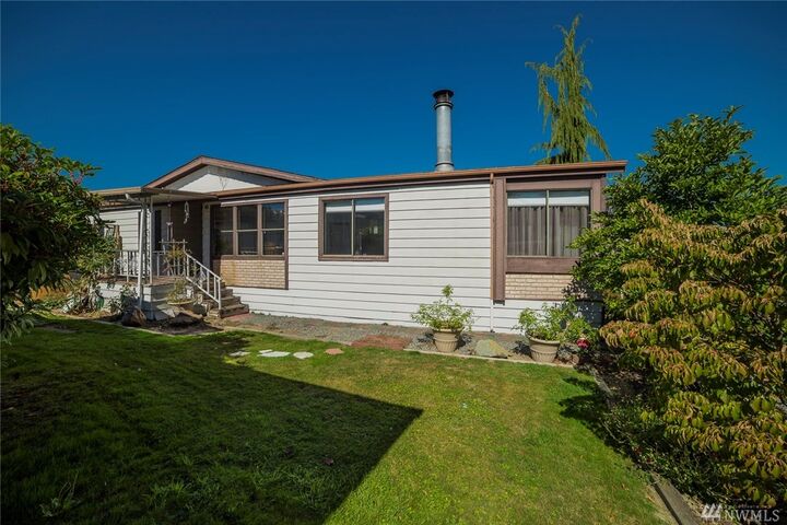 Property Photo: 5900 64th St NE 73 WA 98270