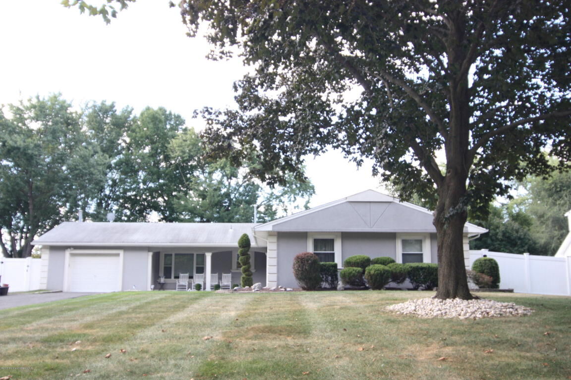 Property Photo:  51 Knox Lane  NJ 07726 