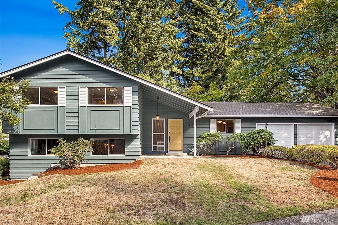 Property Photo:  15116 NE 12th St  WA 98007 