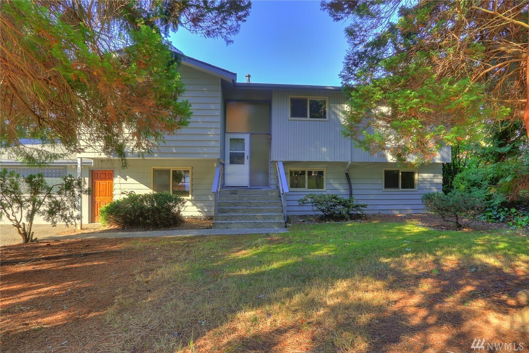 Property Photo: 18532 3rd Place NW WA 98177