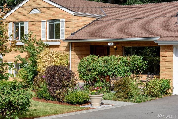 Property Photo: 321 178th Place SW WA 98012