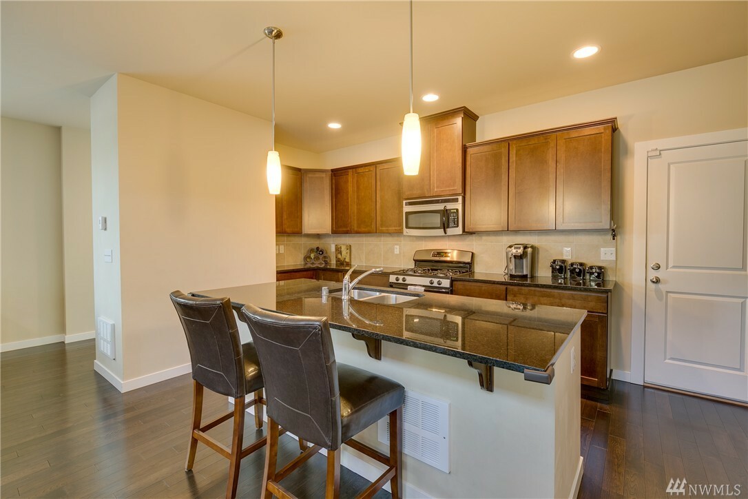Property Photo: 117 164th Place SE WA 98012