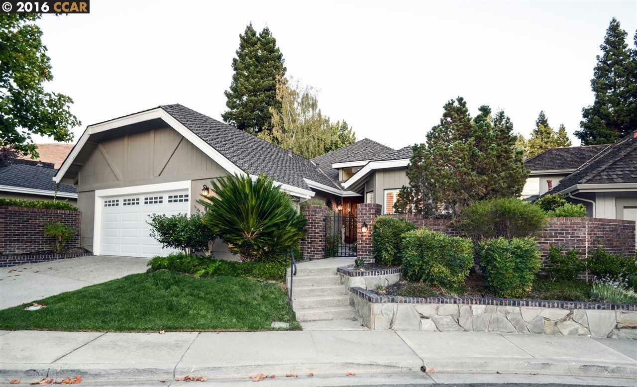 Property Photo: 47 Tennis Club Dr CA 94506