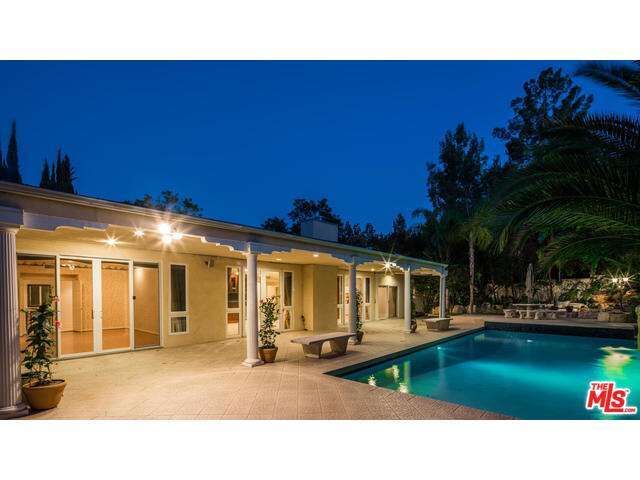 18060 Lake Encino Dr  Encino CA 91316 photo