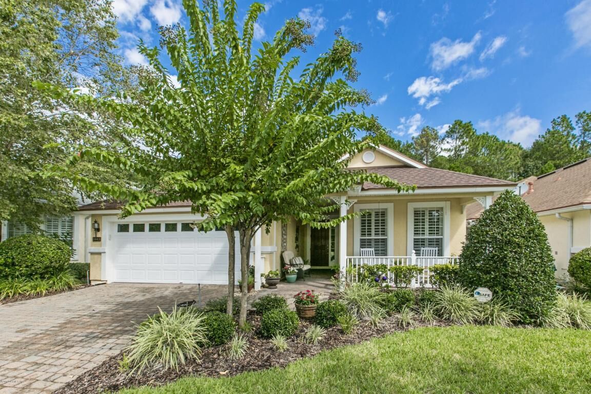 Property Photo:  1443 Castle Pines Circle  FL 32092 