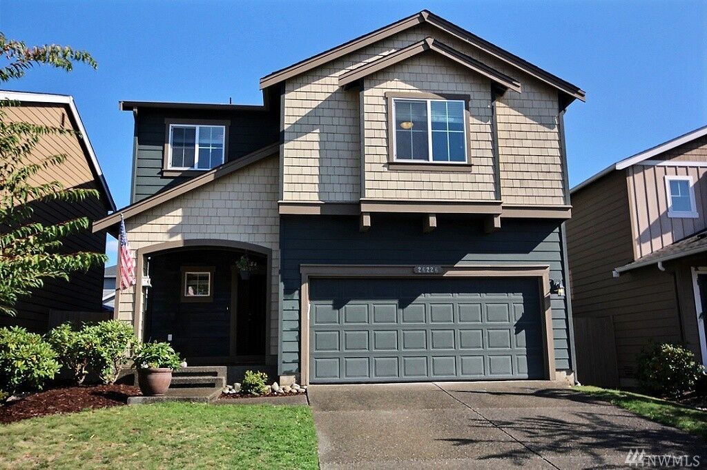 Property Photo:  26226  241st Place SE  WA 98038 