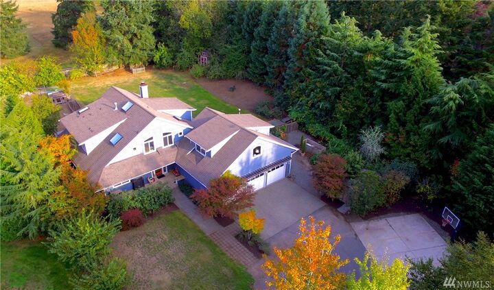 Property Photo: 11208 Pinyon Ave NE WA 98110