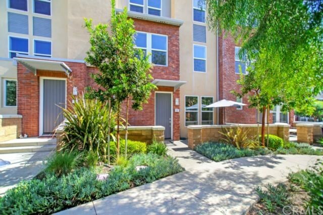 Property Photo:  8 Citadel Drive  CA 92656 